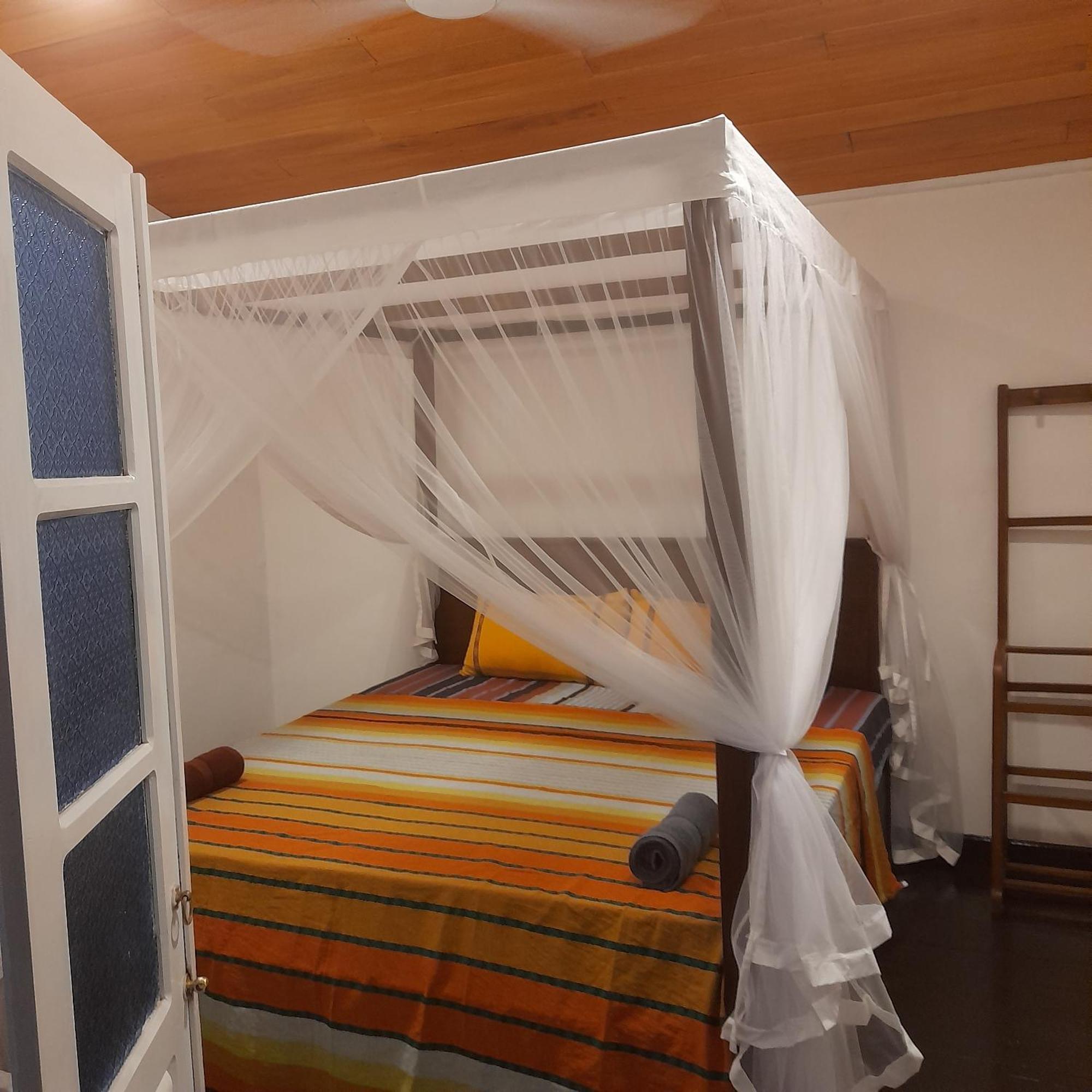 Shoba Traveller'S Tree Homes Stay Галле Экстерьер фото
